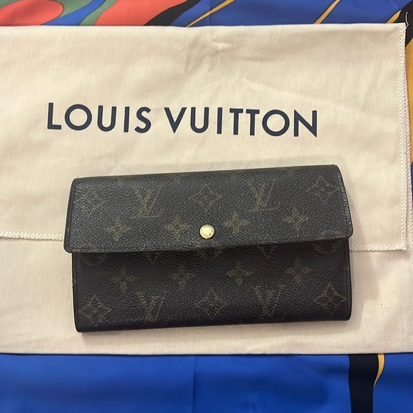 Authentic Preloved Louis Vuitton Monogram Portefeiulle Sarah Long Bifold Wallet - Picture 1 of 8